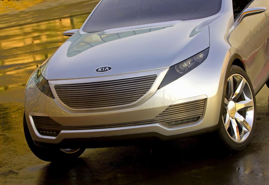  Kia Kue Concept 2007 года  (фото 40 из 55)
